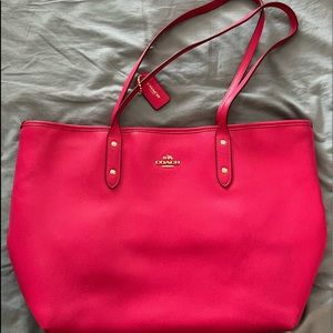 Coach tote dark pink